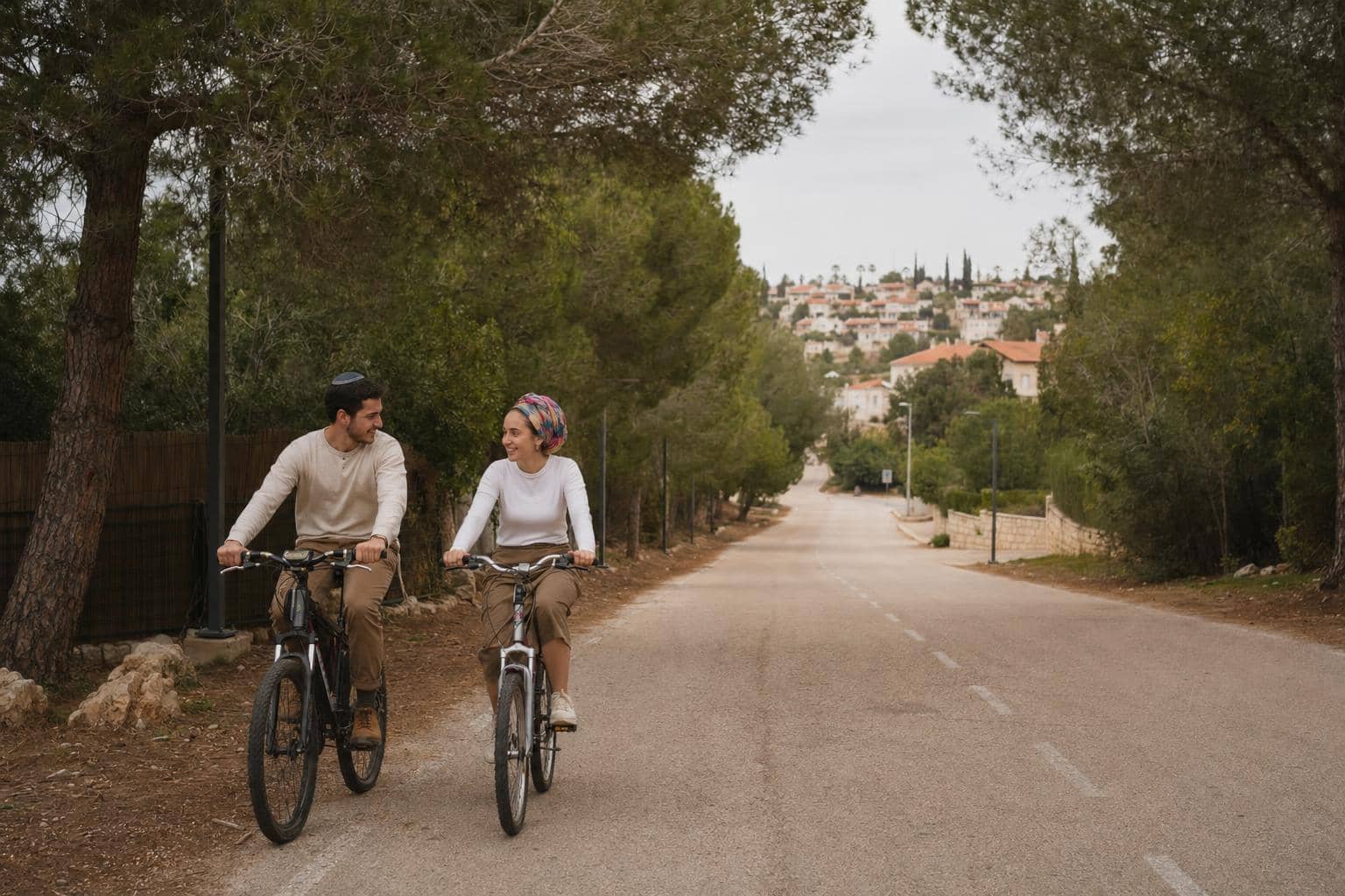 Nature enthusiast exploring outdoor spaces in Alfei Menashe