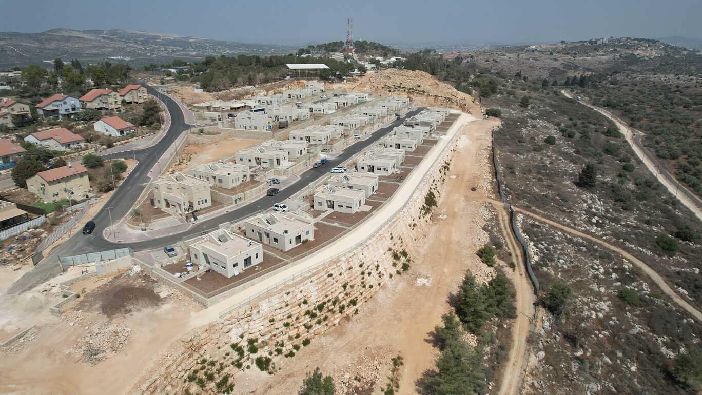 גלריה דותן